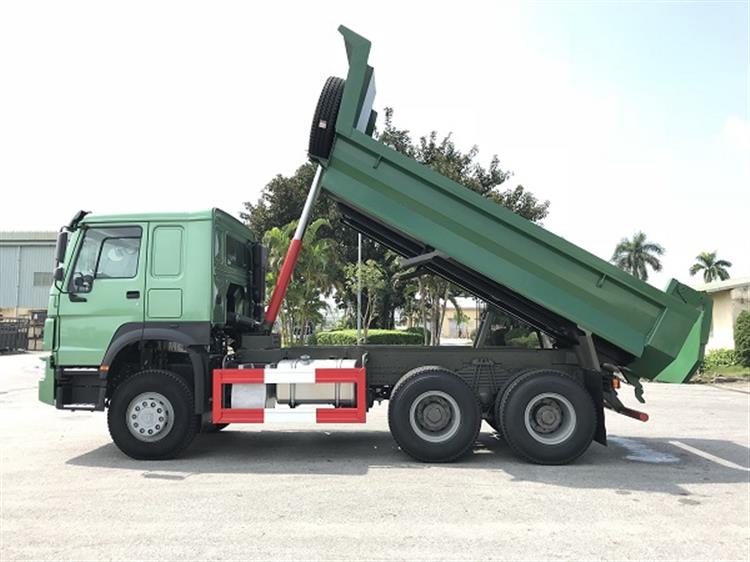 XE TẢI BEN HOWO 290 HP THÙNG U